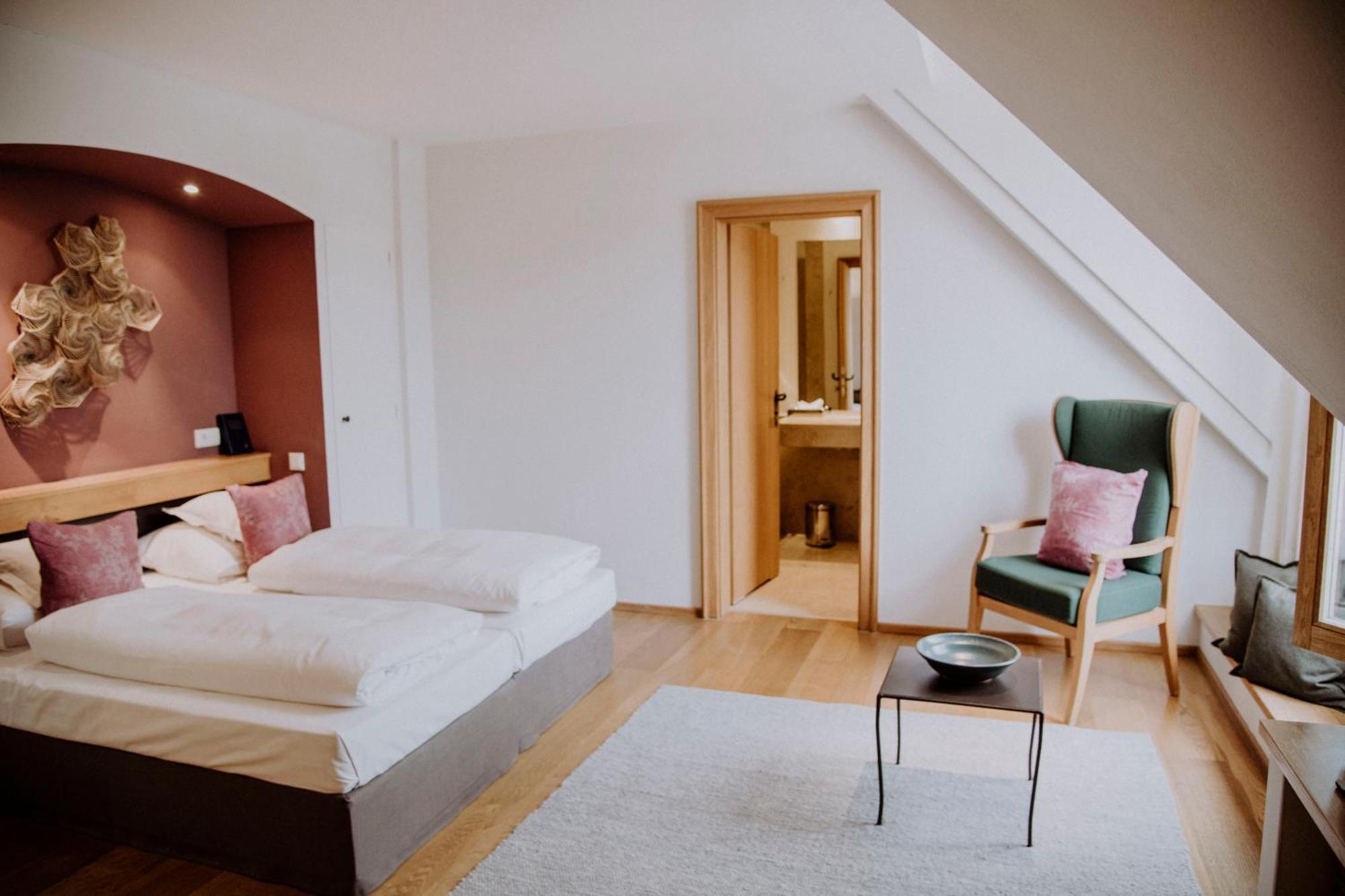 Gutshofhotel Winkler Braeu Lengenfeld  Exterior photo