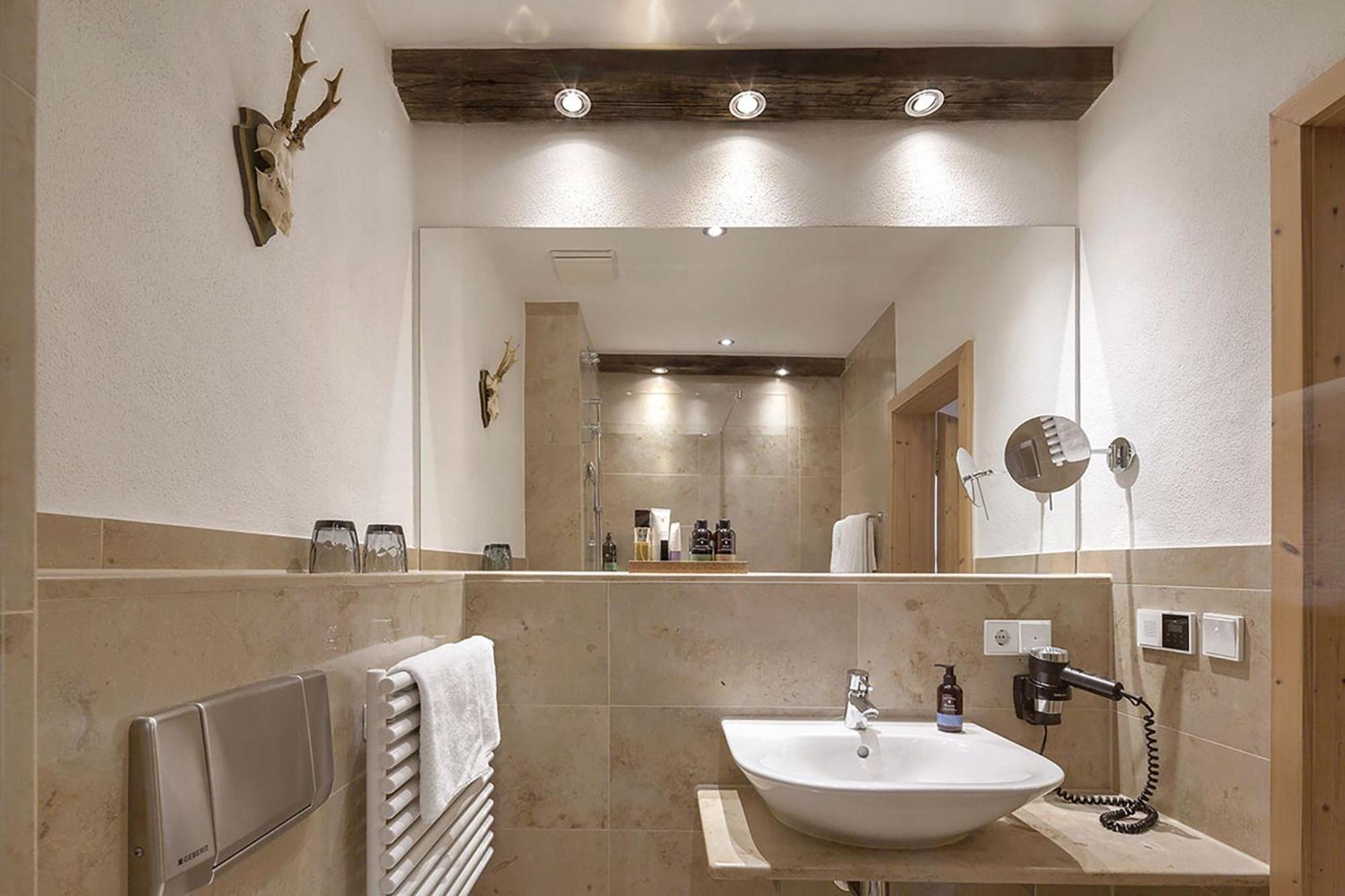 Gutshofhotel Winkler Braeu Lengenfeld  Exterior photo
